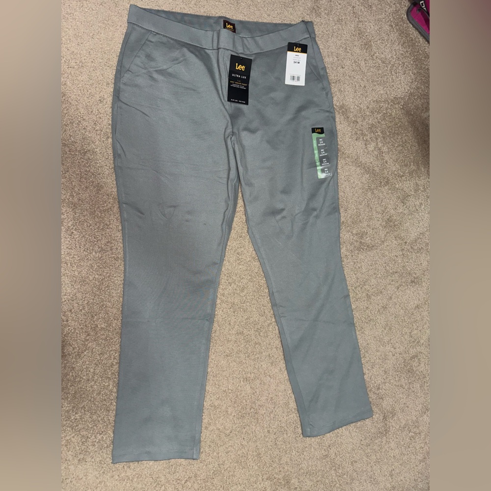 Lee women’s lux work pants - Gray